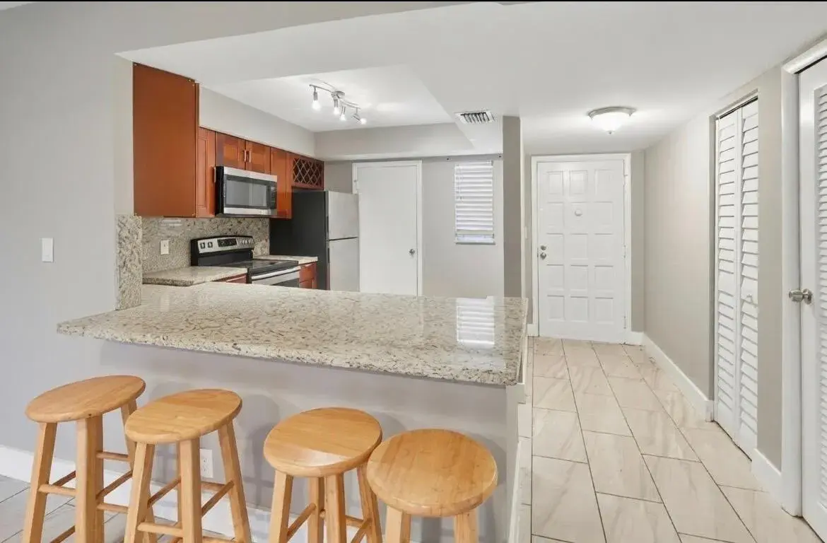 6301 N Falls Circle Drive # 111, Lauderhill FL 33319 photo 3