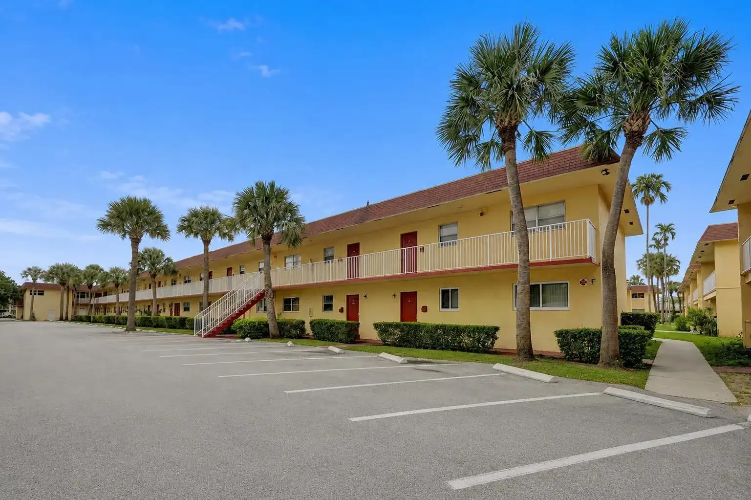 850 E Commercial Boulevard # 250f, Oakland Park FL 33334