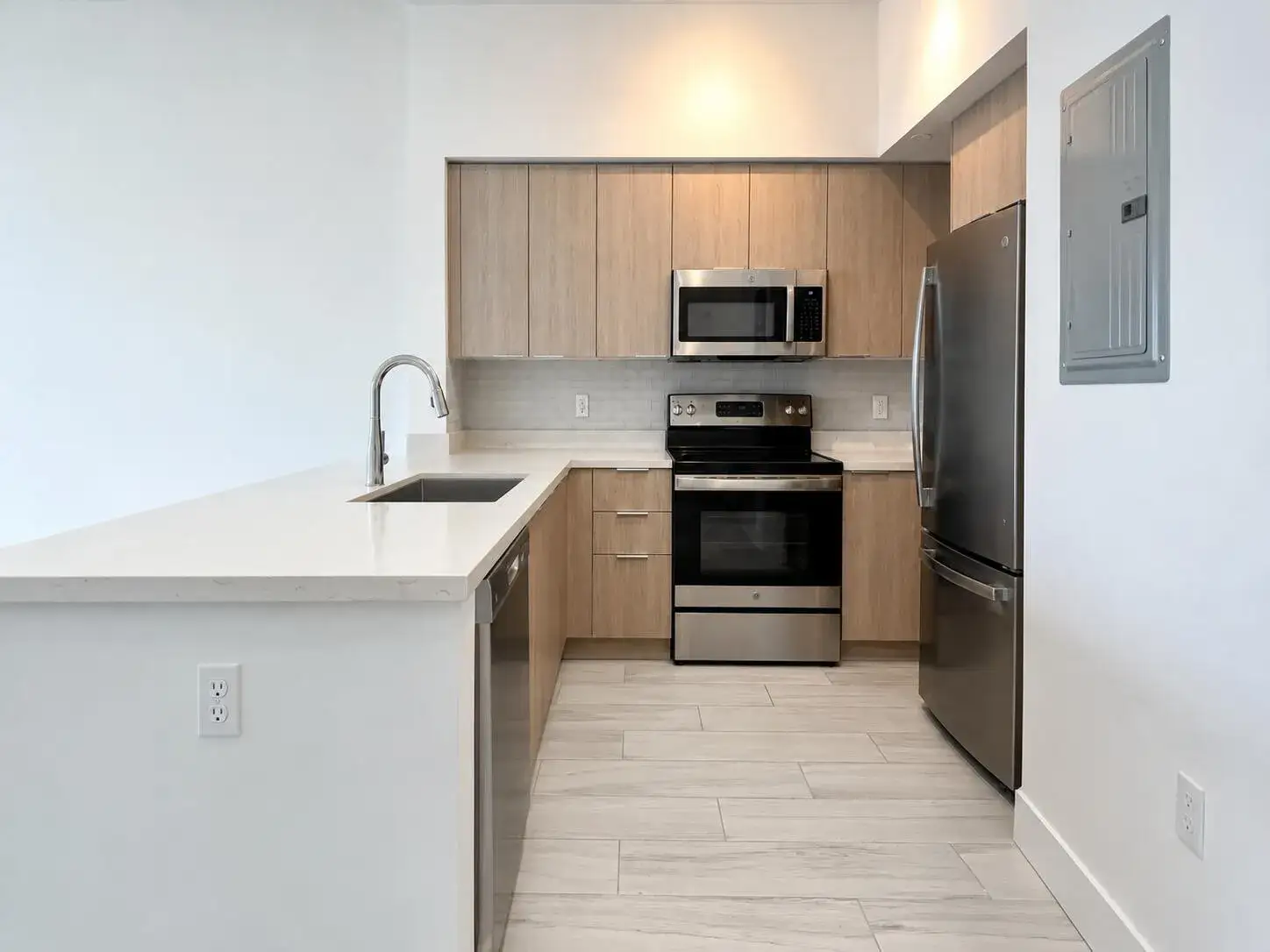 601 E Dania Beach Boulevard # 627, Dania Beach FL 33004