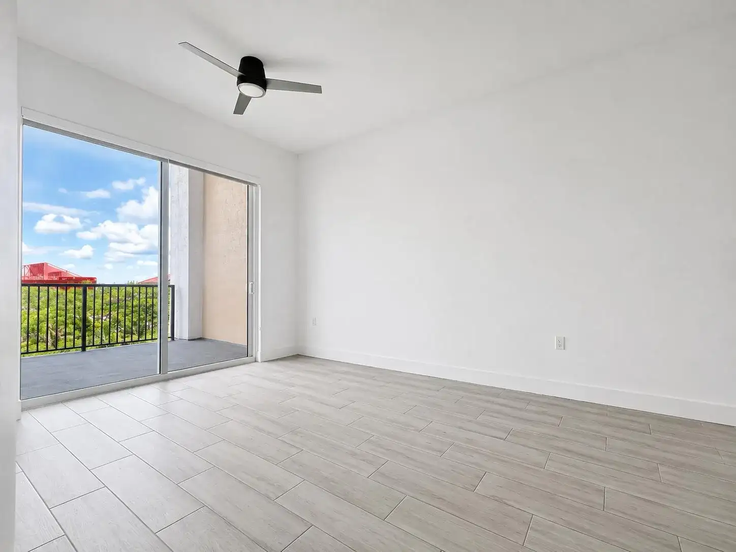 601 E Dania Beach Boulevard # 627, Dania Beach FL 33004 photo 3