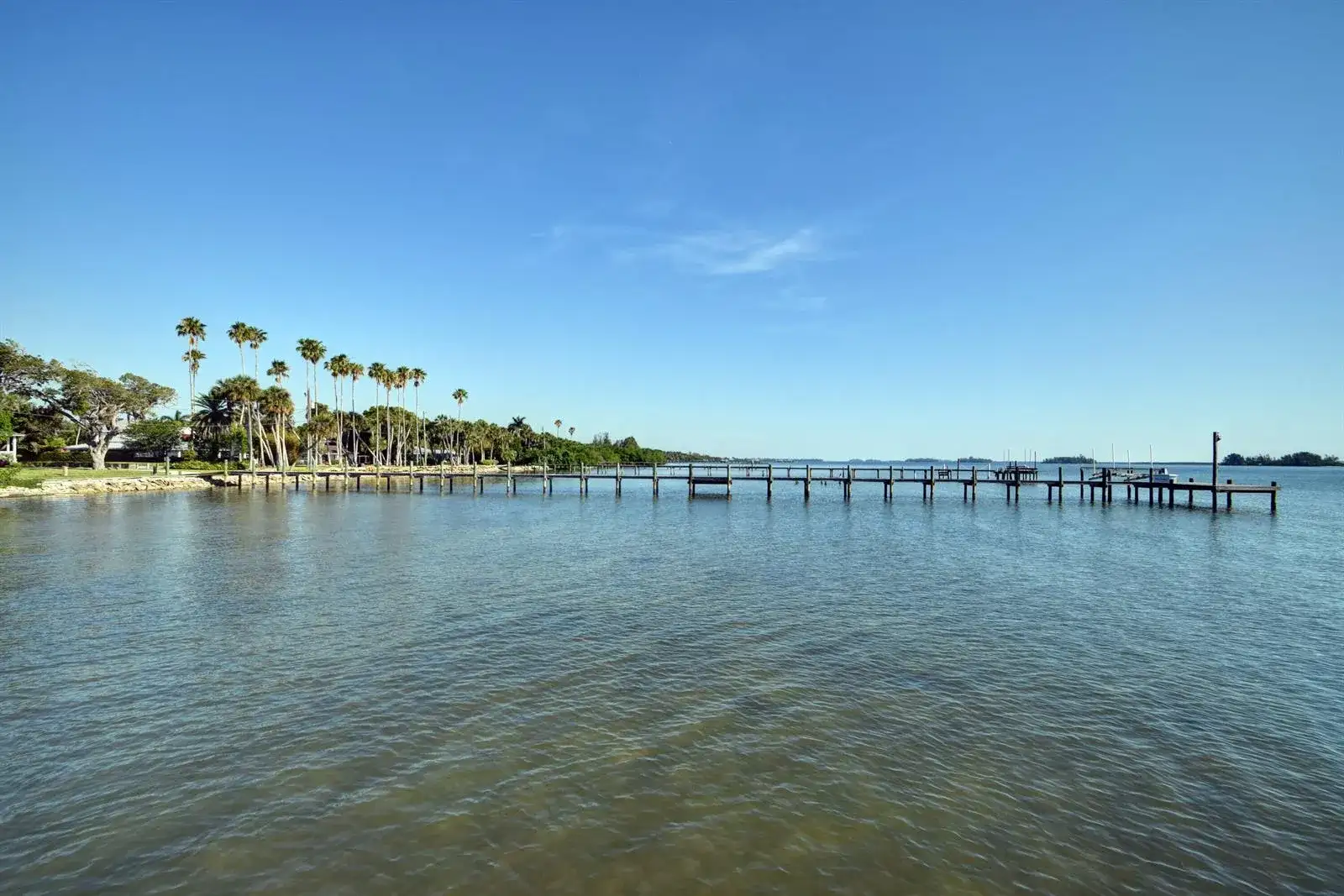 3209 N Indian River Drive, Fort Pierce FL 34946 photo 4