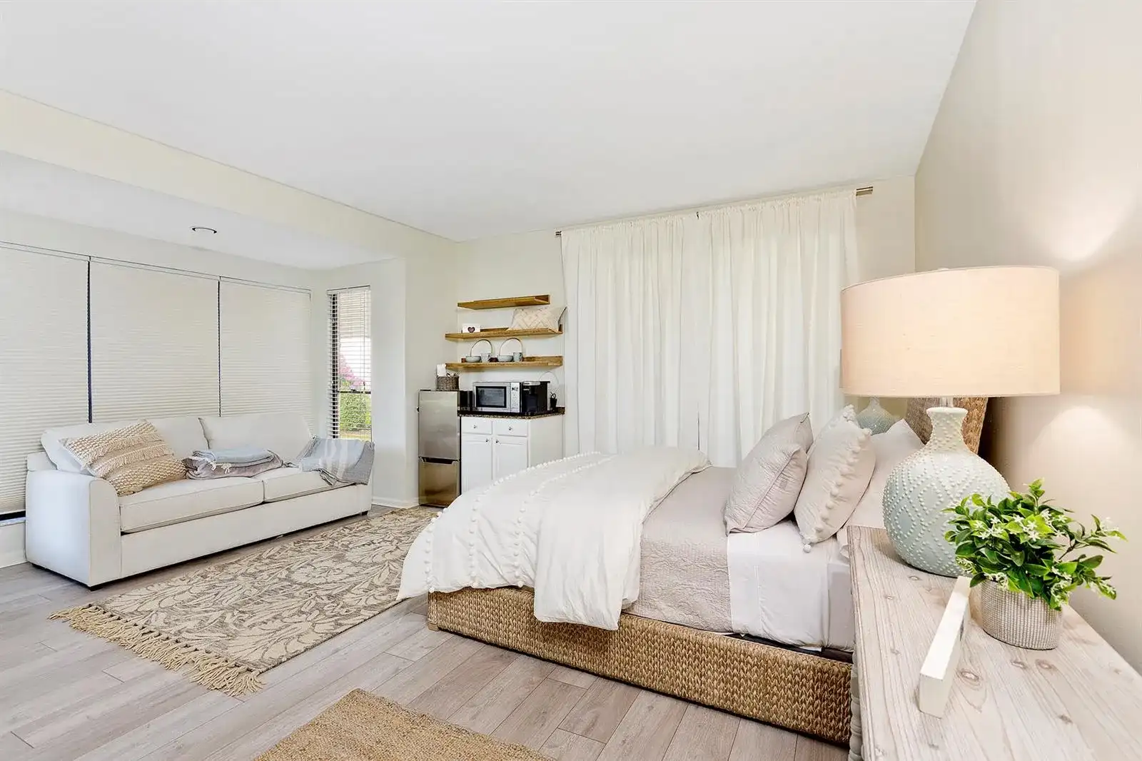 11818 Pebblewood Drive # 101, Wellington FL 33414