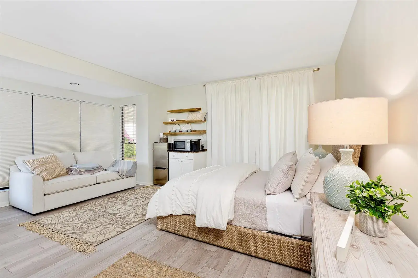 11818 Pebblewood Drive # 101, Wellington FL 33414