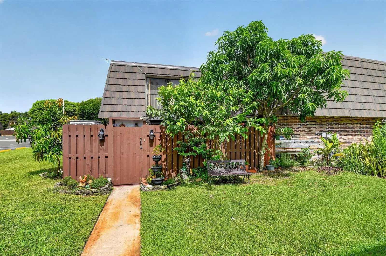 1610 Forest Lakes Circle # B, West Palm Beach FL 33406
