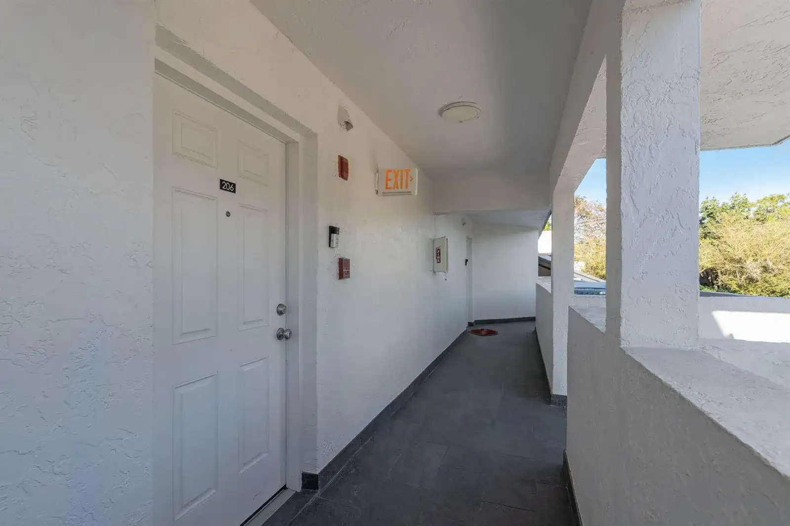 5750 Turin Street # 206, Coral Gables FL 33146 photo 3