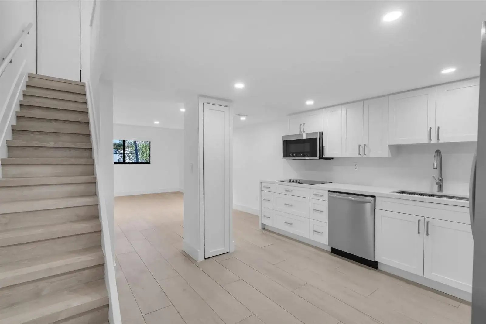 5750 Turin Street # 206, Coral Gables FL 33146 photo 5