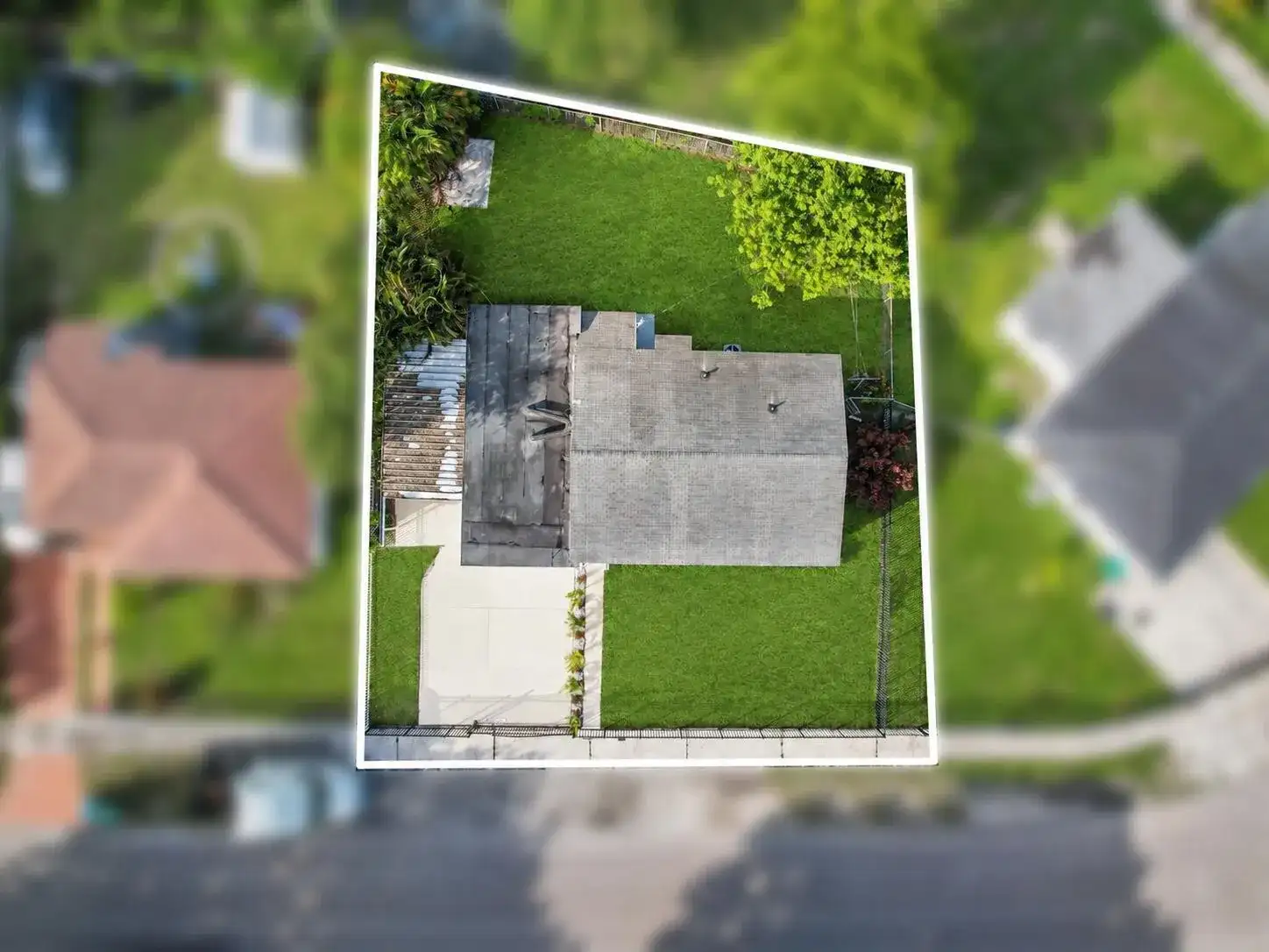 9001 NW 32nd Ct Road, Miami FL 33147 photo 5