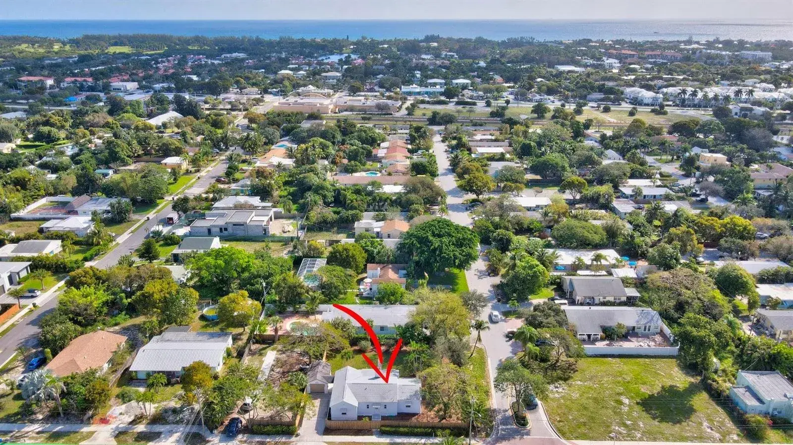 1303 NE 2nd Avenue, Delray Beach FL 33444