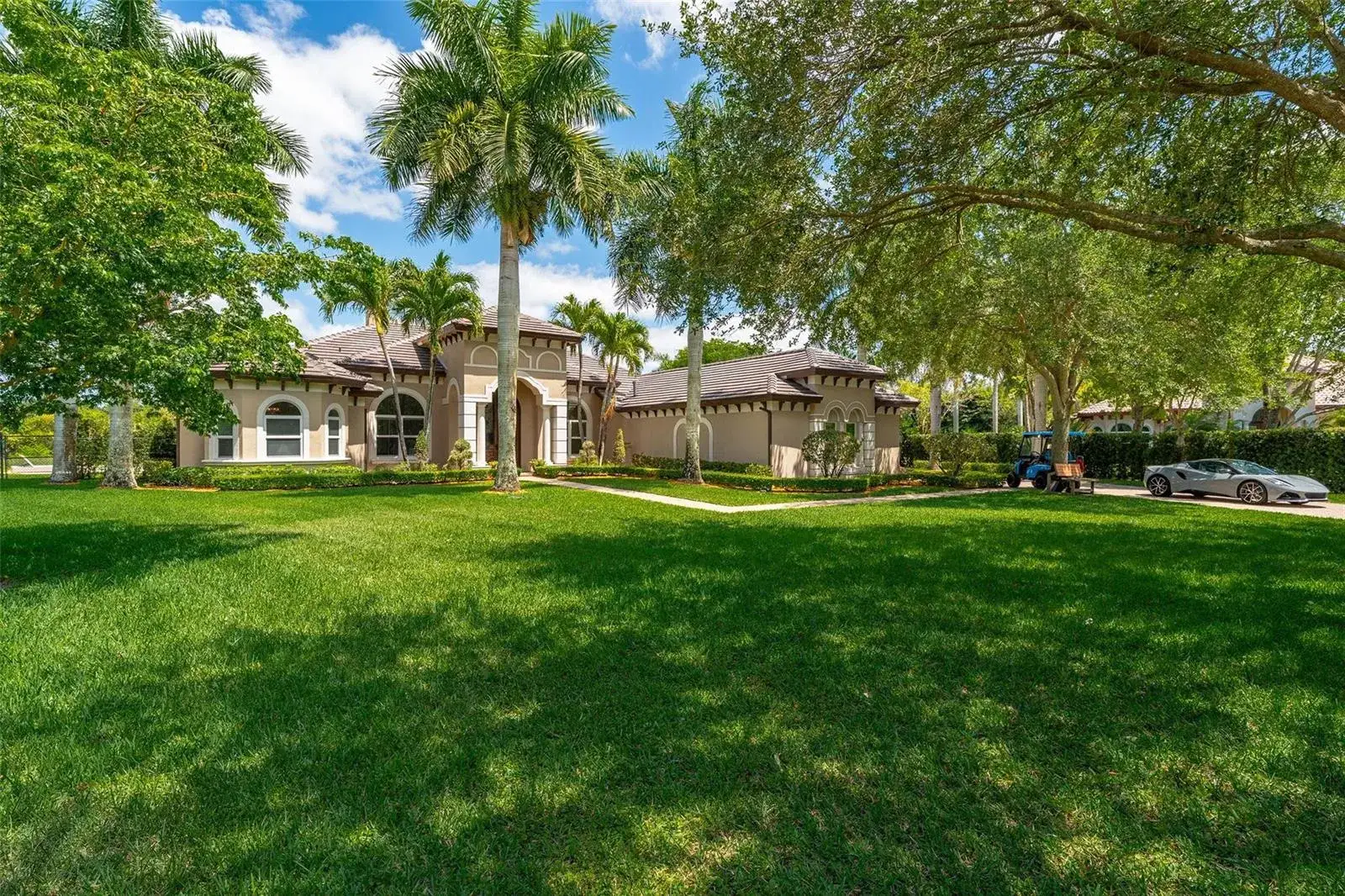 4197 Finishline Terrace, Davie FL 33330