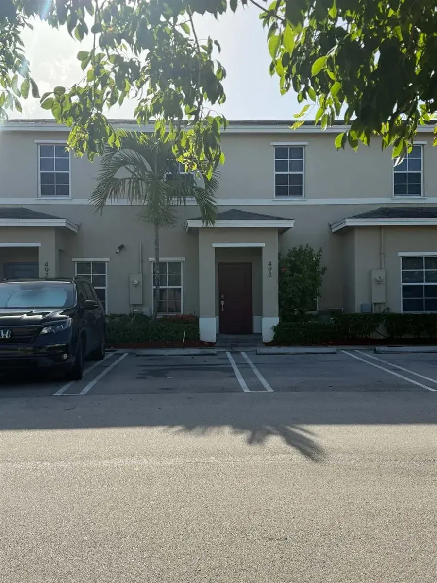 493 NE 5th Place, Florida City FL 33034