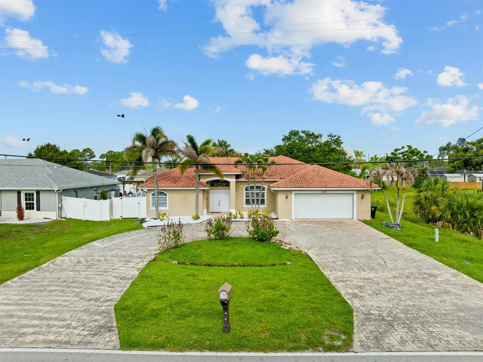286 NW Bayshore Boulevard, Port St. Lucie FL 34983