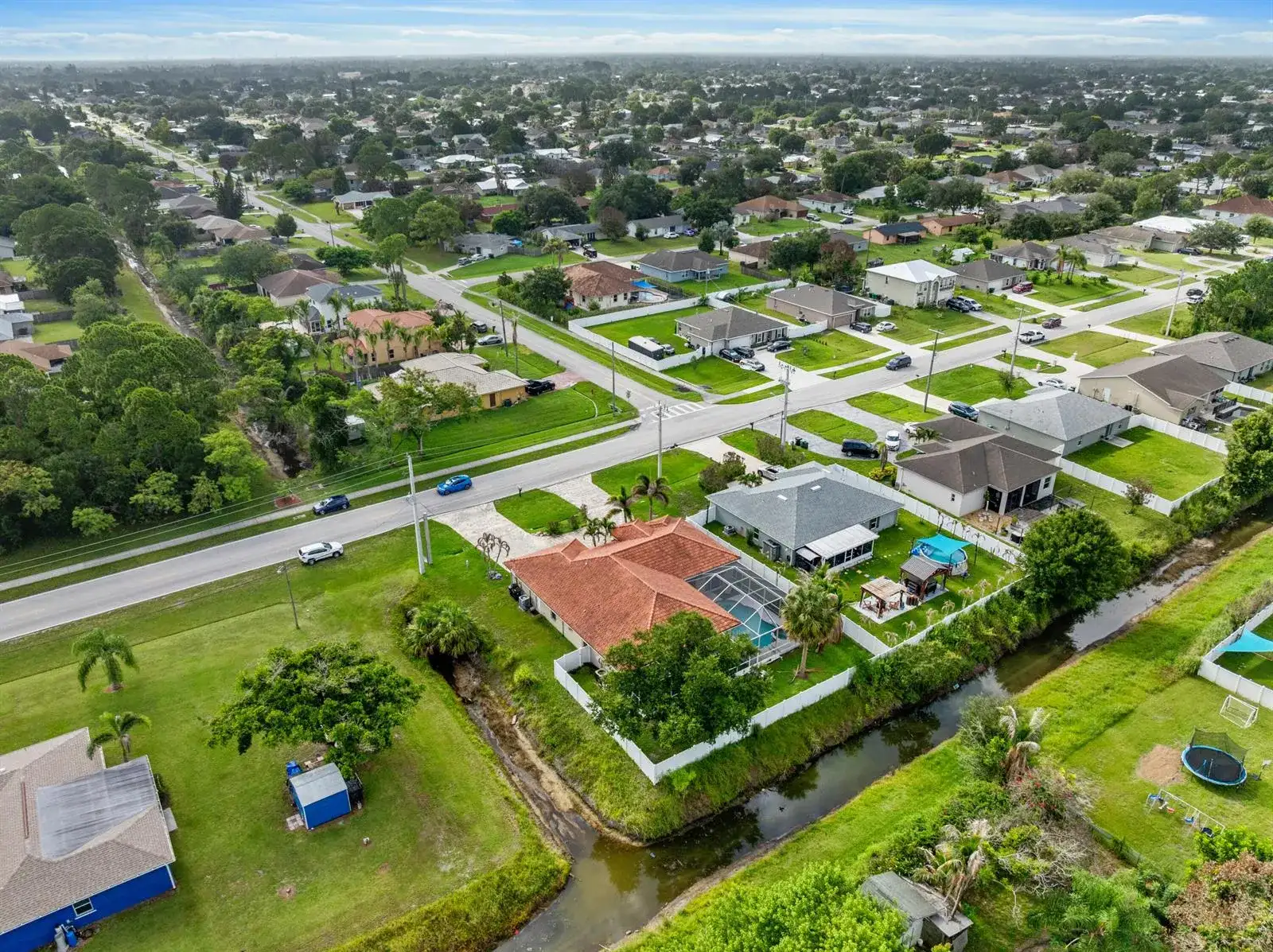 286 NW Bayshore Boulevard, Port St. Lucie FL 34983 photo 3