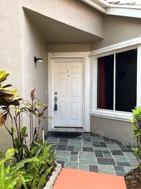 10110 NW 5th Street, Plantation FL 33324 photo 3