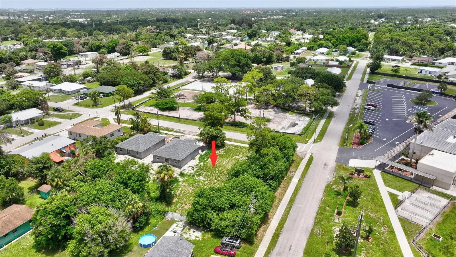 5684 SE 45th Avenue SE, Stuart FL 34997 photo 2