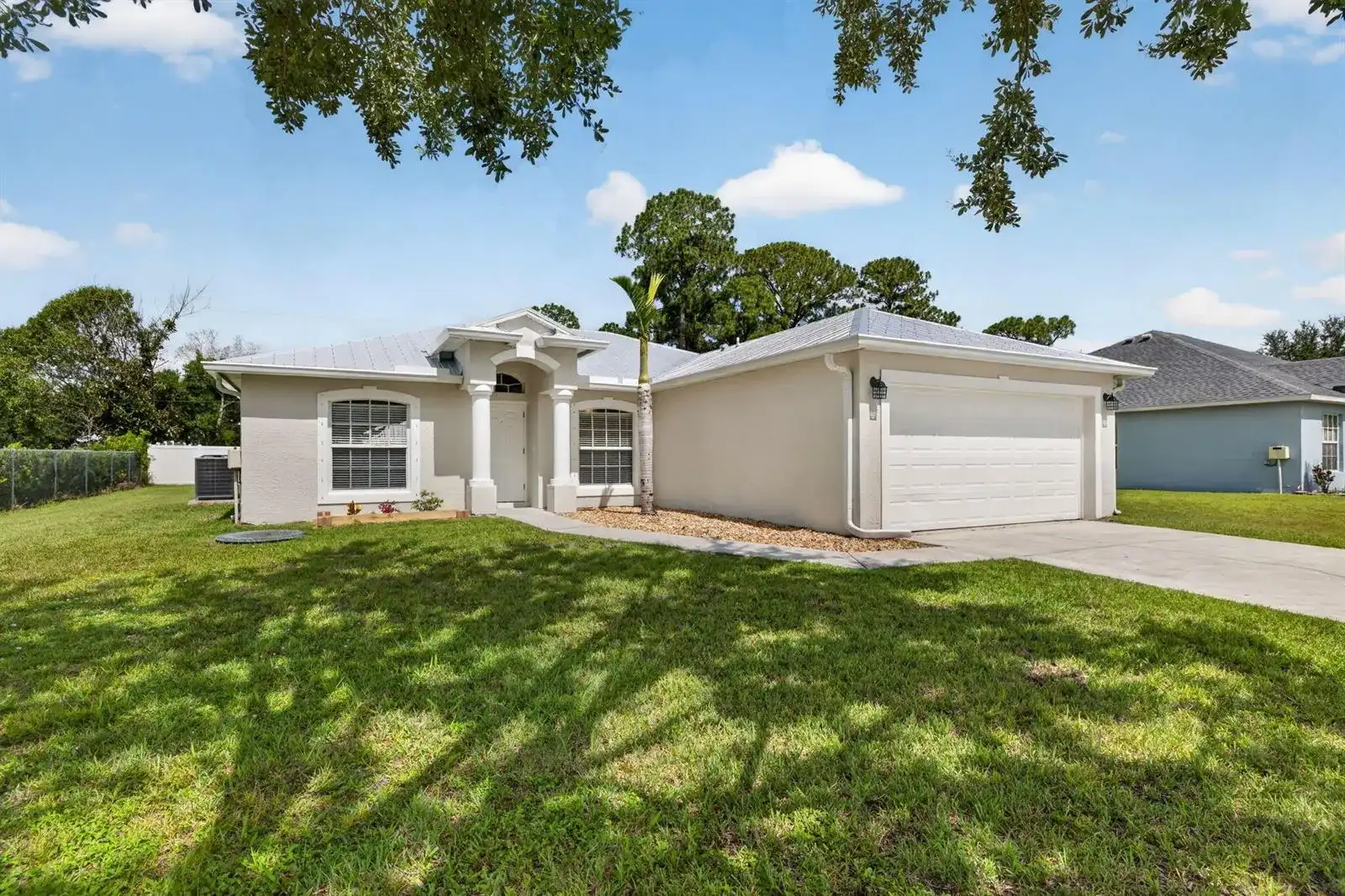 1666 SW Davis Street, Port St. Lucie FL 34953