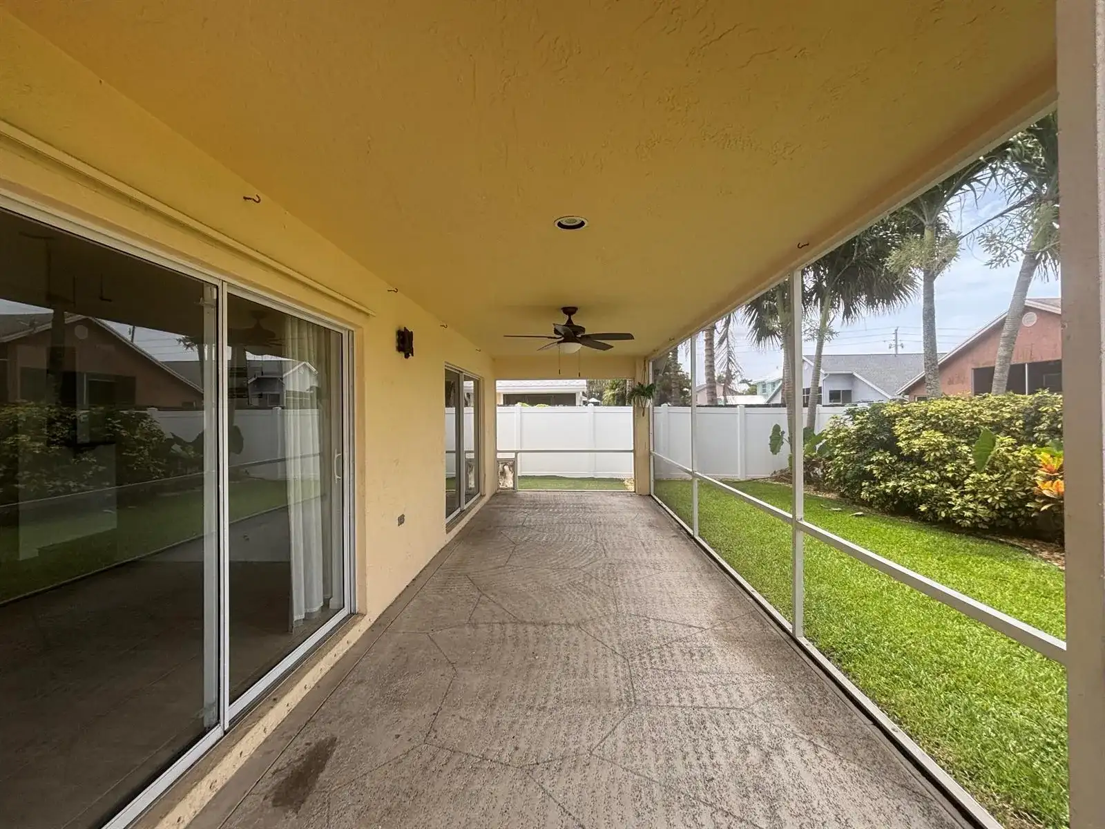 6366 Barbara Street, Jupiter FL 33458 photo 4