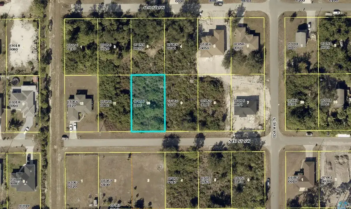 2906 5th Street, Lehigh Acres FL 33976