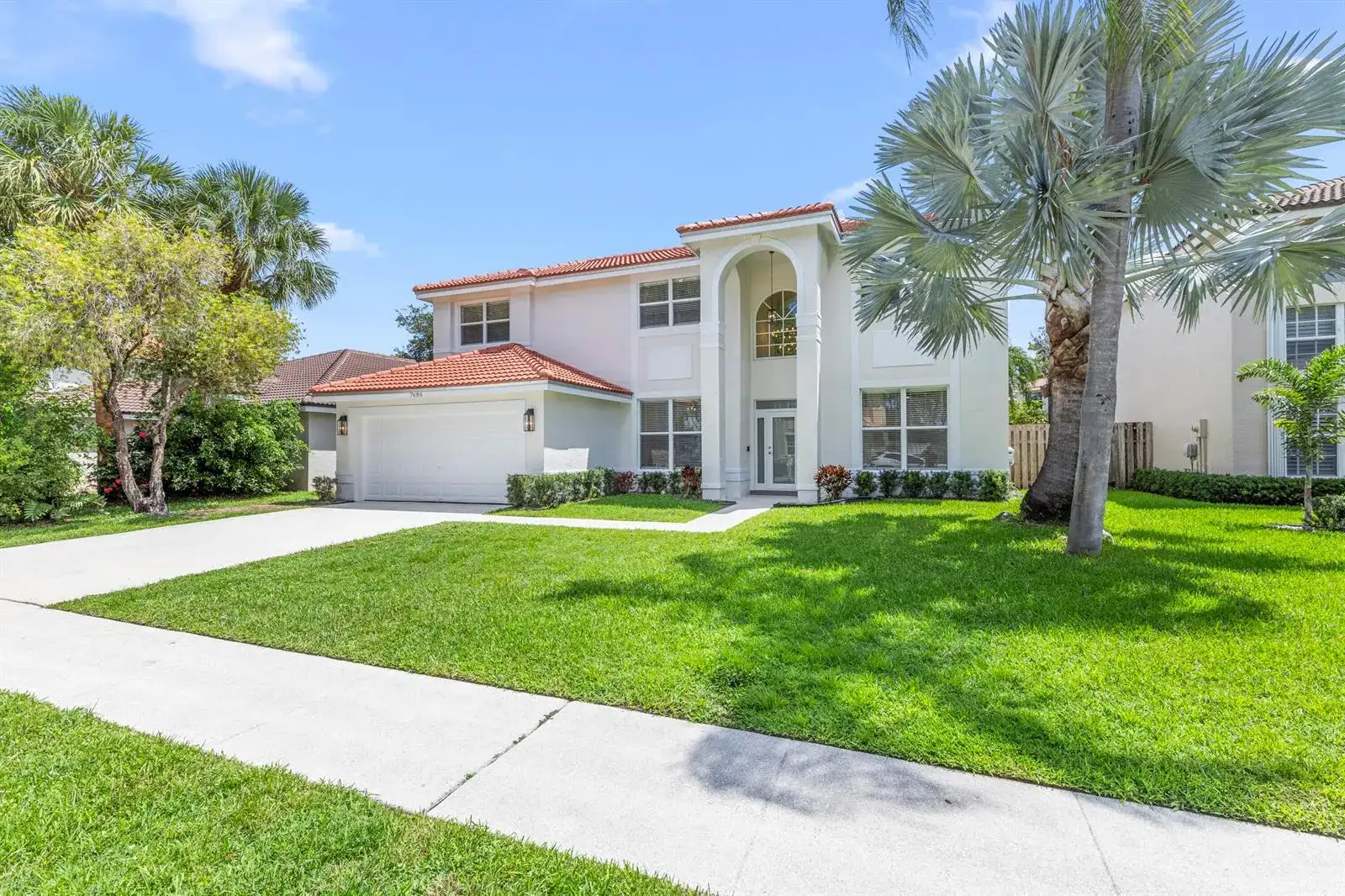7686 Cedar Hurst Court, Lake Worth FL 33467 photo 2