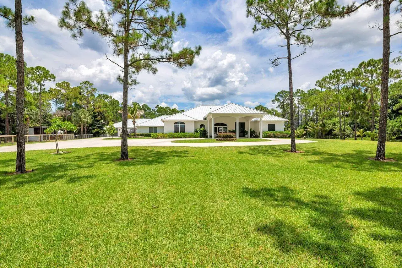 14819 Broken Arrow Place, Palm Beach Gardens FL 33418 photo 4