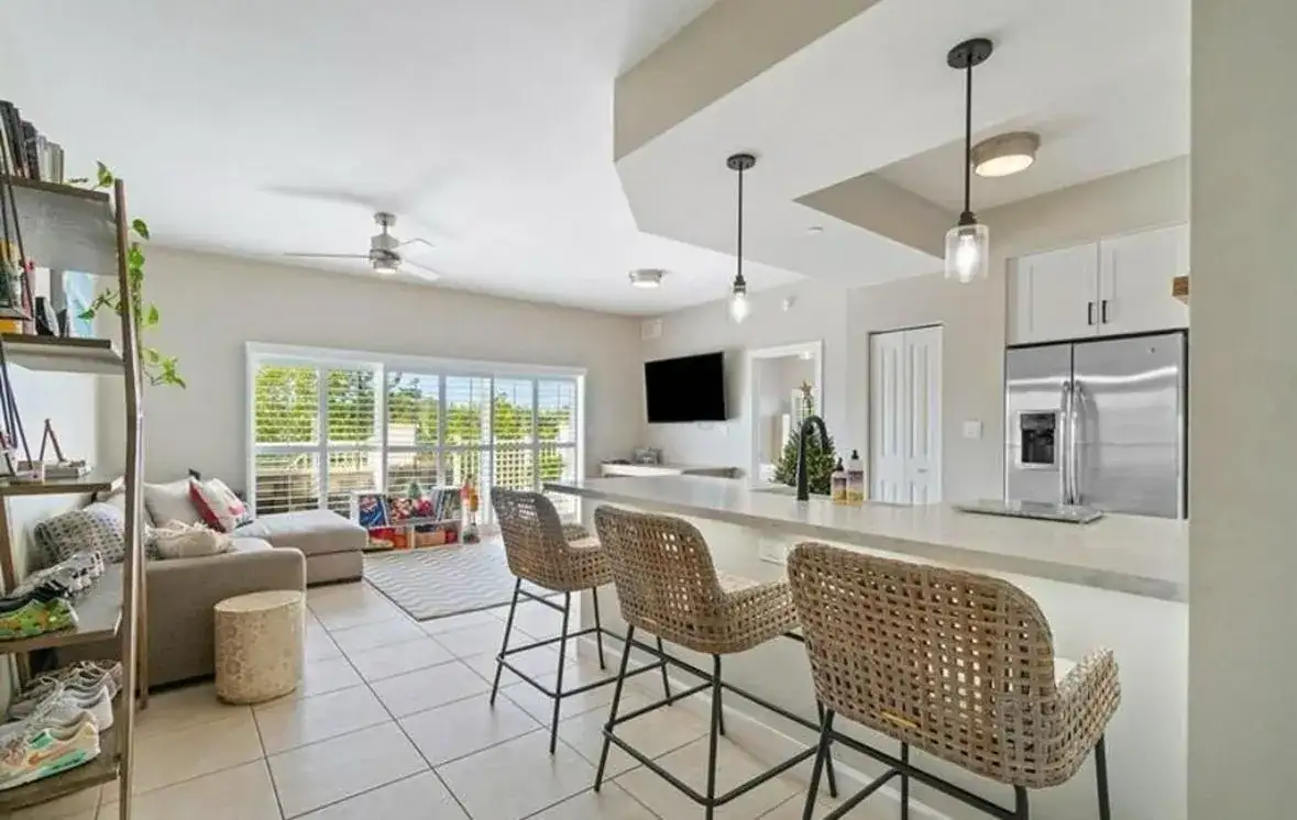 1931 NE 2nd Street # 305, Deerfield Beach FL 33441 photo 2