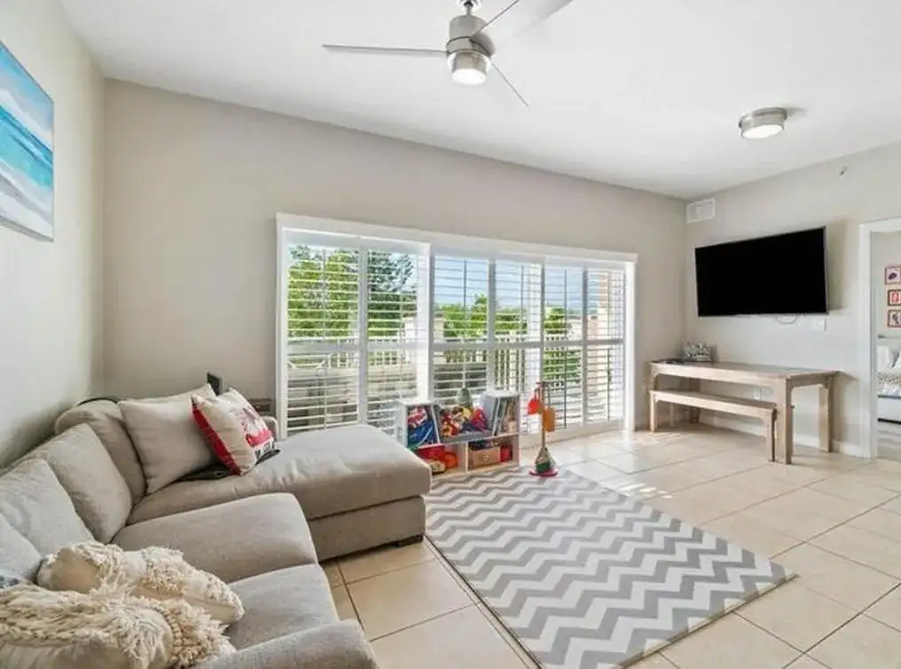 1931 NE 2nd Street # 305, Deerfield Beach FL 33441 photo 3
