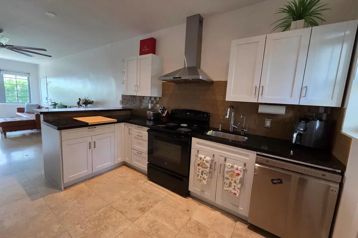 1045 Lenox Avenue # 6, Miami Beach FL 33139