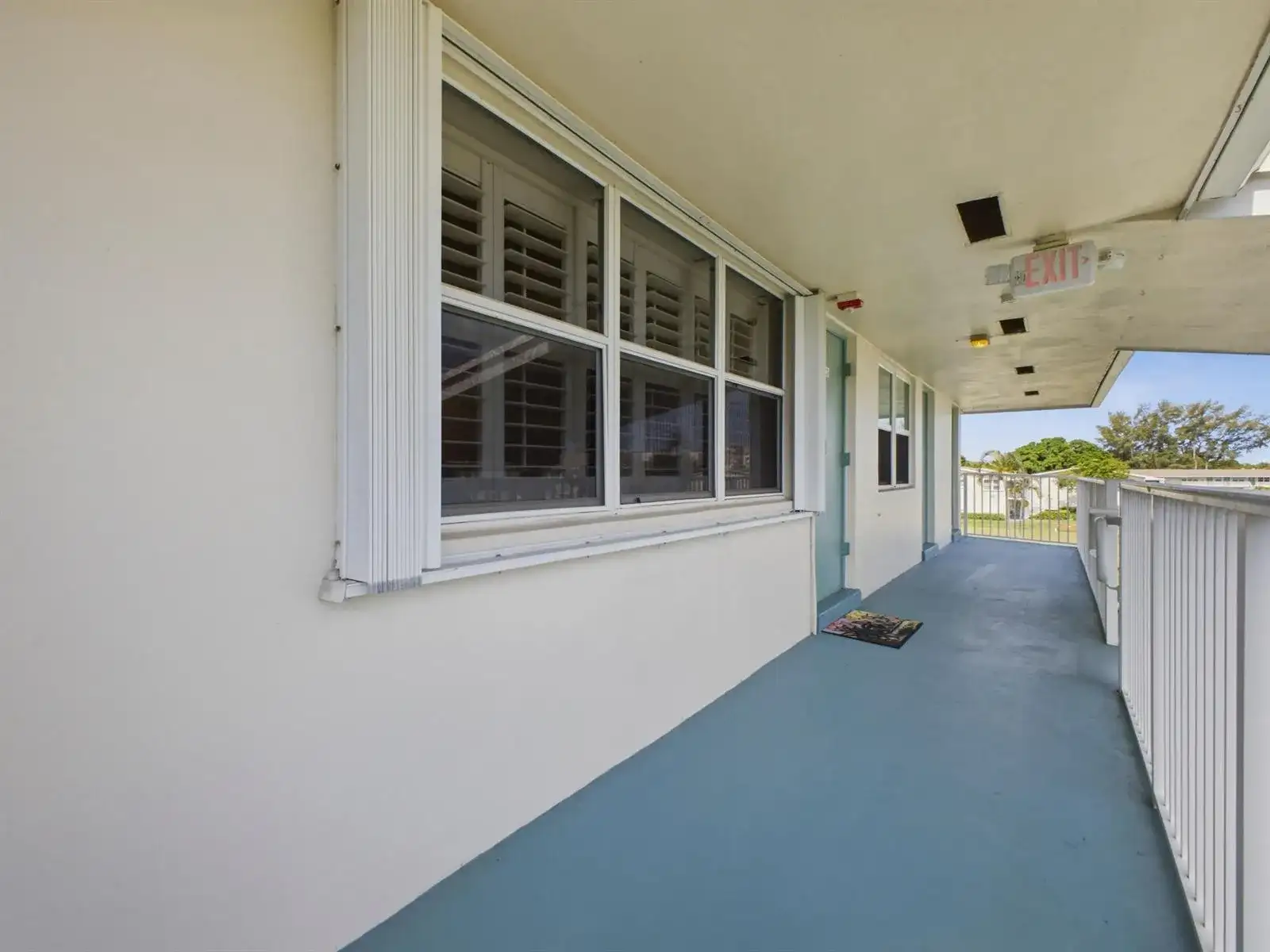 350 Horizons E # 302, Boynton Beach FL 33435 photo 3