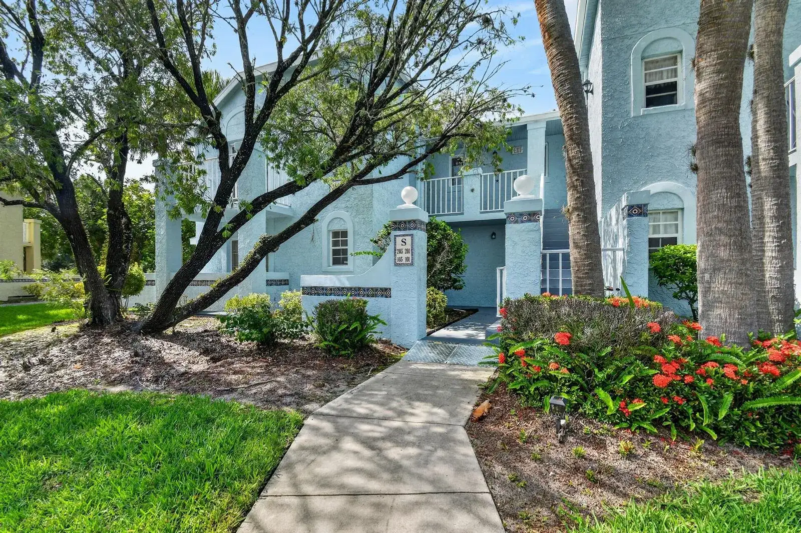 1606 SE Green Acres Circle # S203, Port St. Lucie FL 34952 photo 2