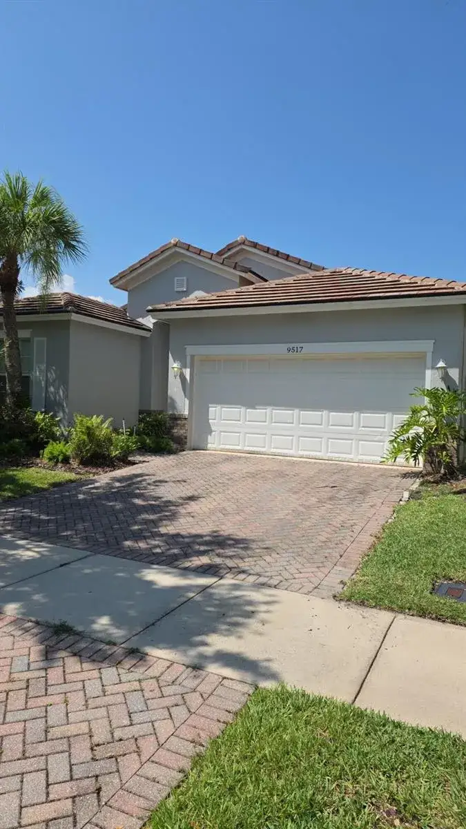 9517 SW Flowermound Circle, Port St. Lucie FL 34987