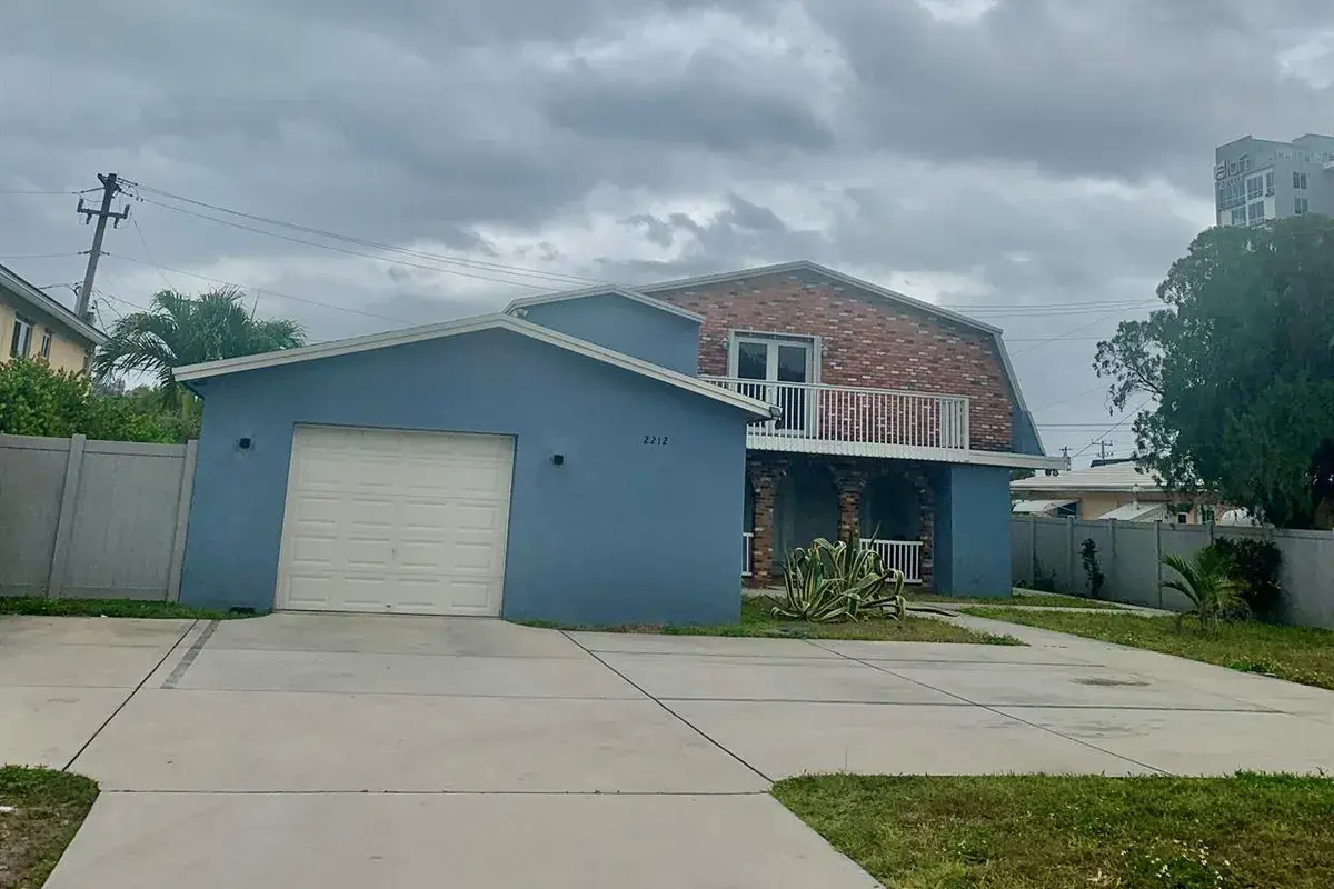 2212 SE 4th Avenue, Fort Lauderdale FL 33316