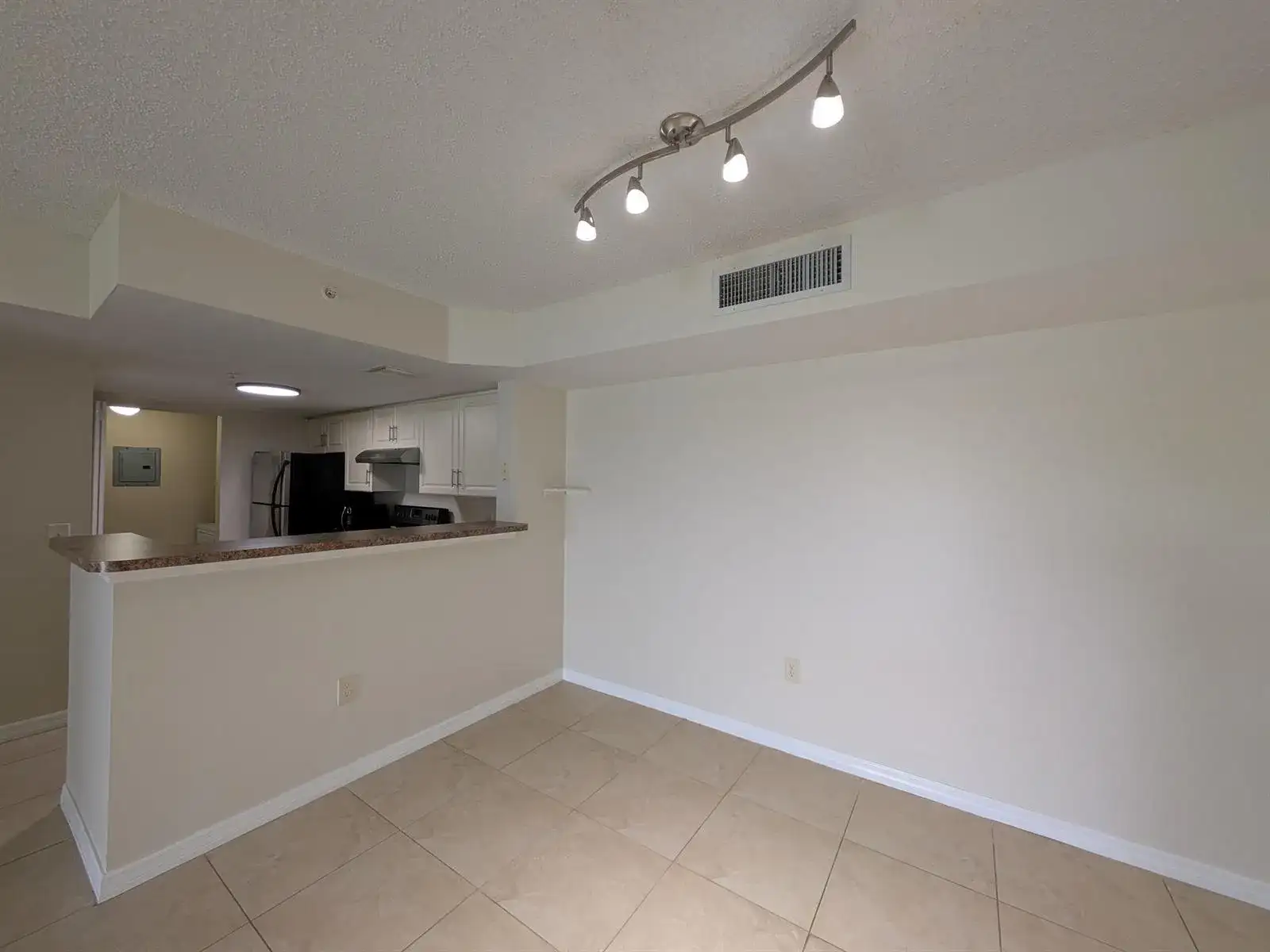 5011 Wiles Road # 208, Coconut Creek FL 33073 photo 5