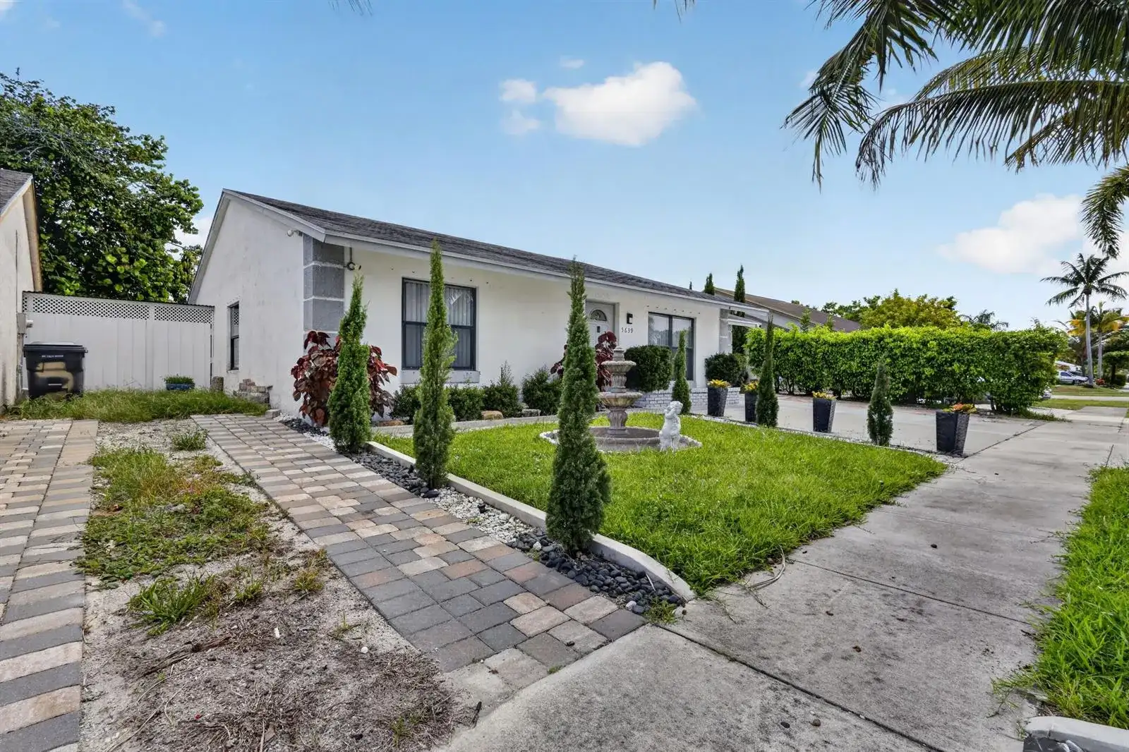5639 Ithaca Circle E, Lake Worth FL 33463 photo 4