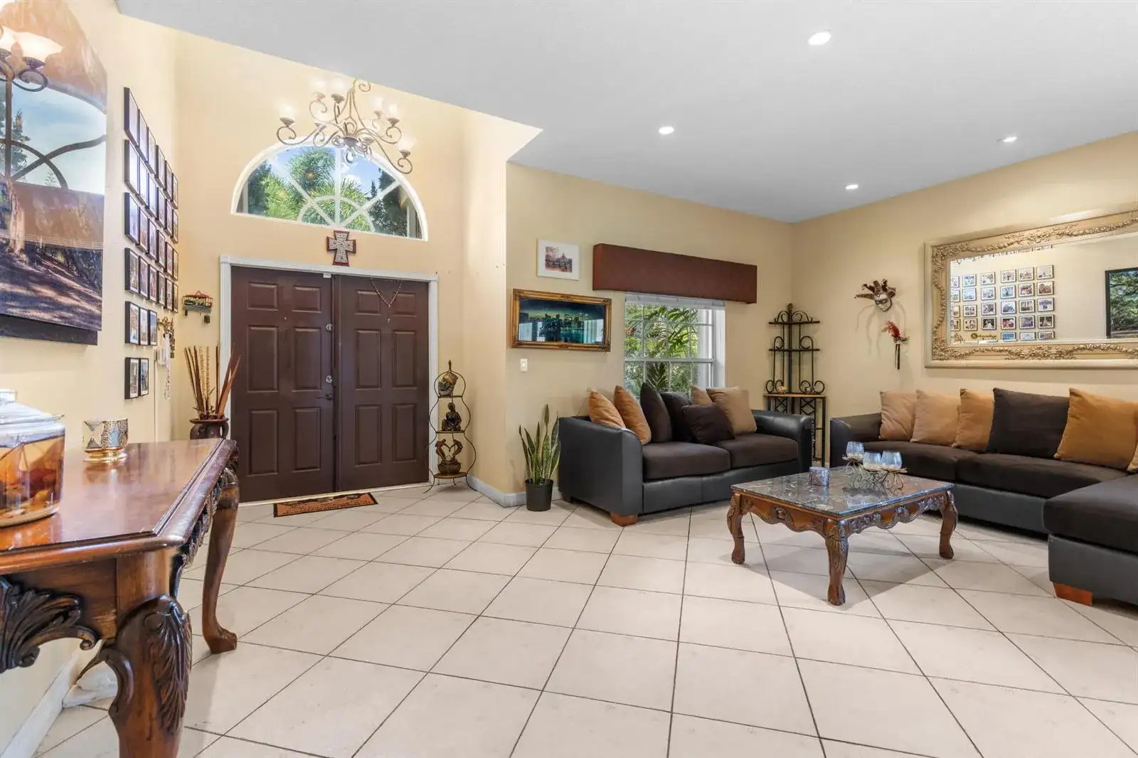 1021 NW 185th Avenue, Pembroke Pines FL 33029 photo 3
