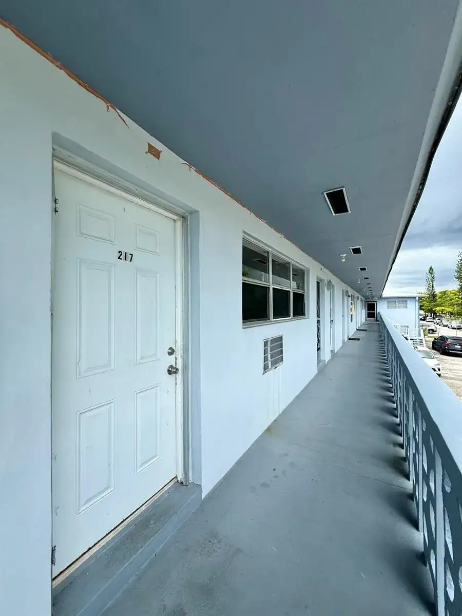 300 NE 191st Street # 217, Miami FL 33179 photo 5