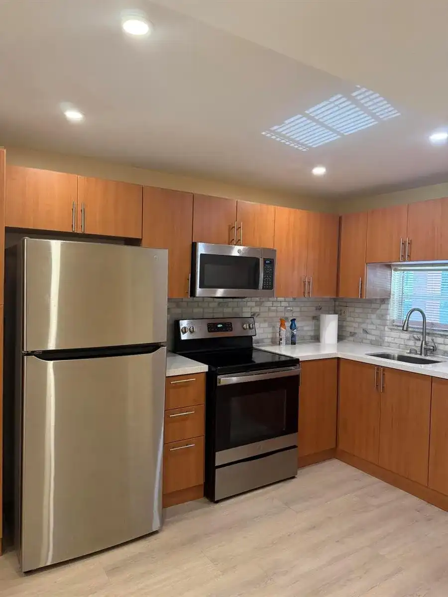 830 S Hollybrook Drive # 204, Pembroke Pines FL 33025