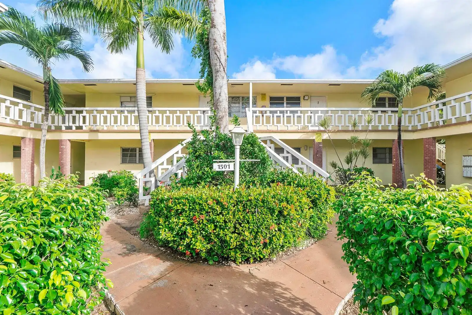 1501 Arthur Street # 9, Hollywood FL 33020