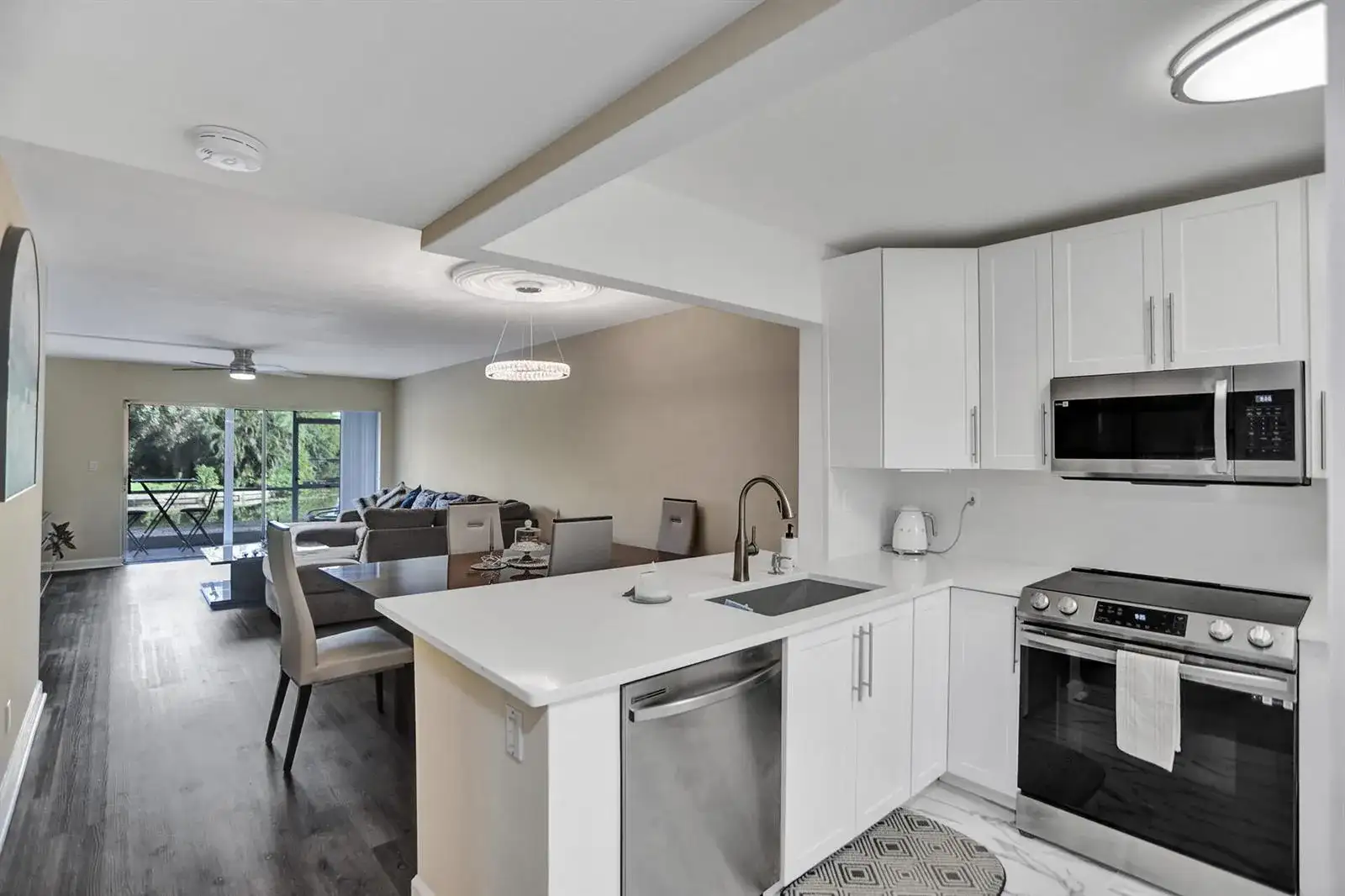 3601 Inverrary Drive # 109, Lauderhill FL 33319 photo 4