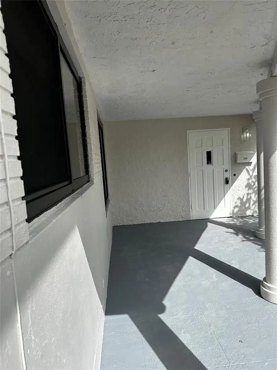 230 NE 21st Street, Boca Raton FL 33431