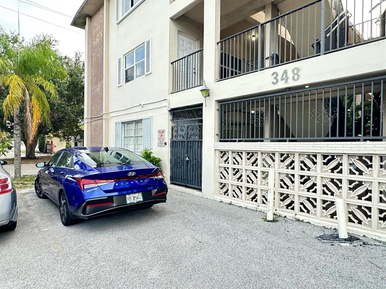 348 S Federal Highway # 10, Dania Beach FL 33004