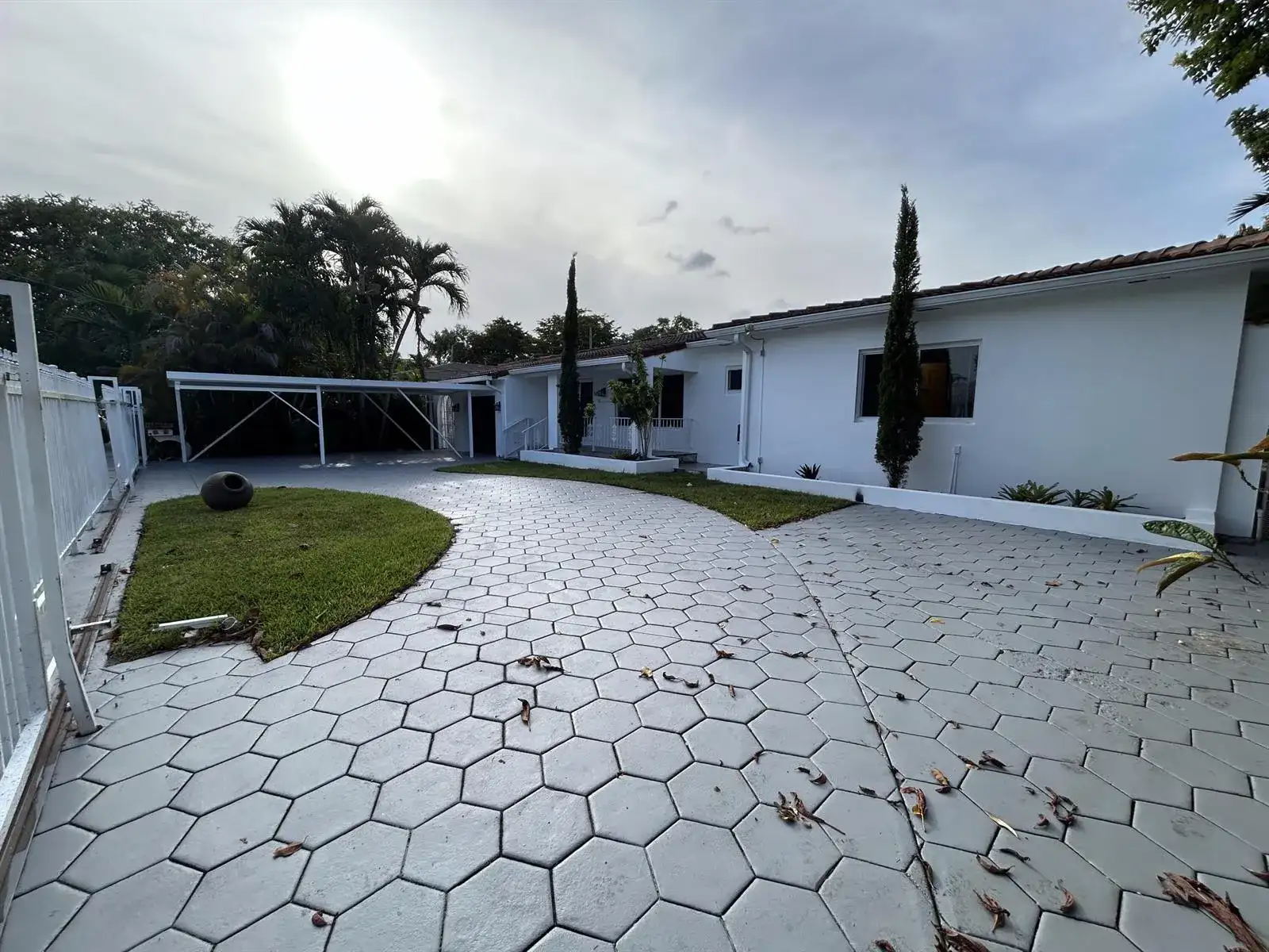 5757 SW 3rd Street, Miami FL 33144 photo 3