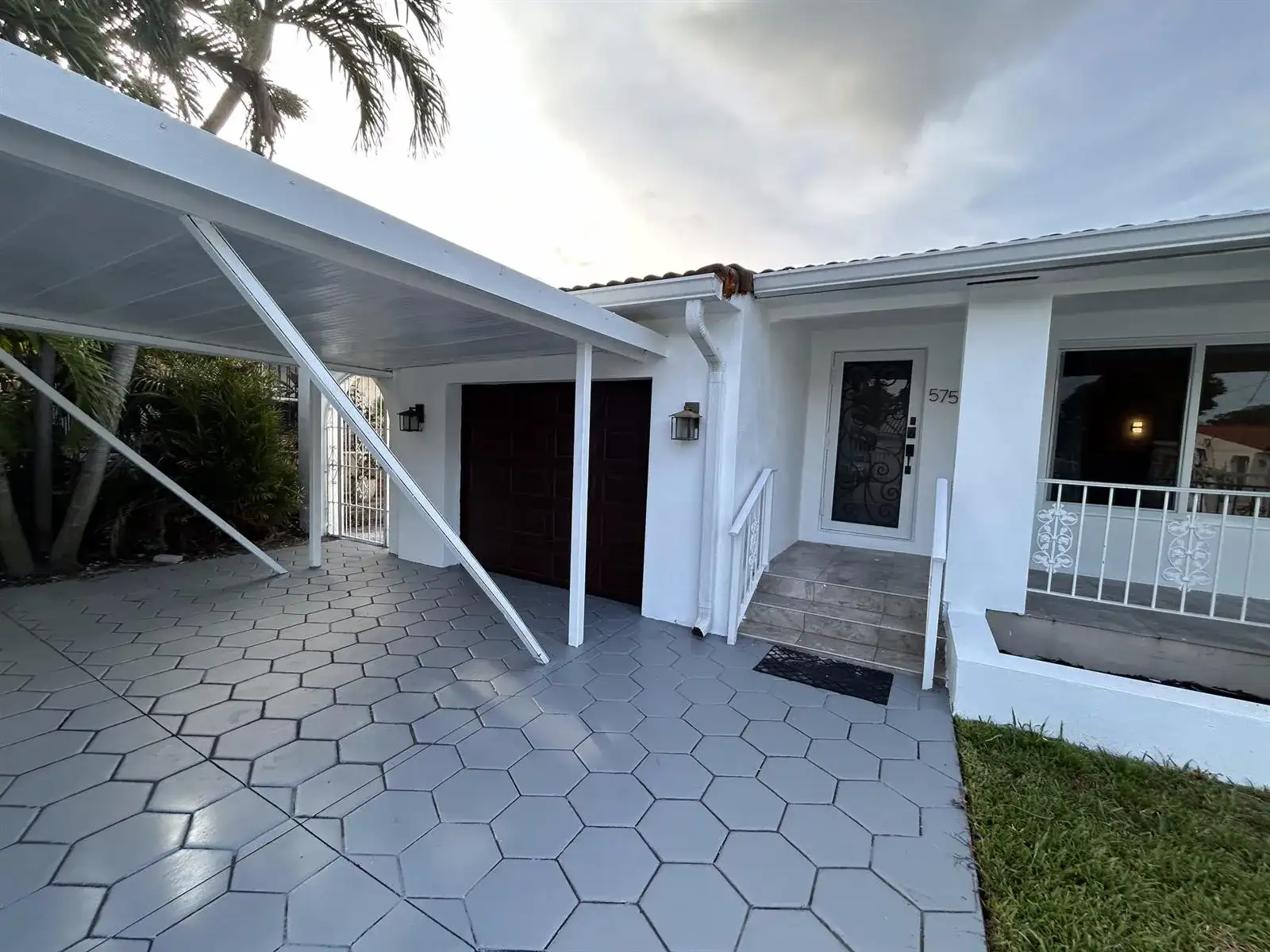 5757 SW 3rd Street, Miami FL 33144 photo 4
