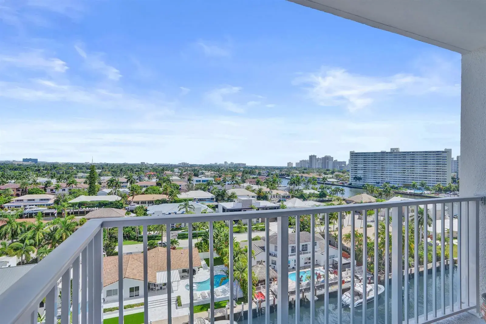 2881 NE 33rd Court # 10b, Fort Lauderdale FL 33306