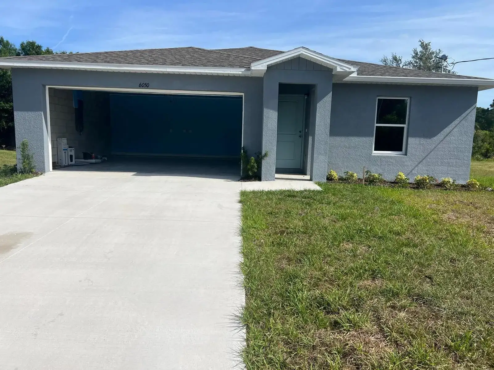 6050 Pecan Circle, FL 33935 photo 2