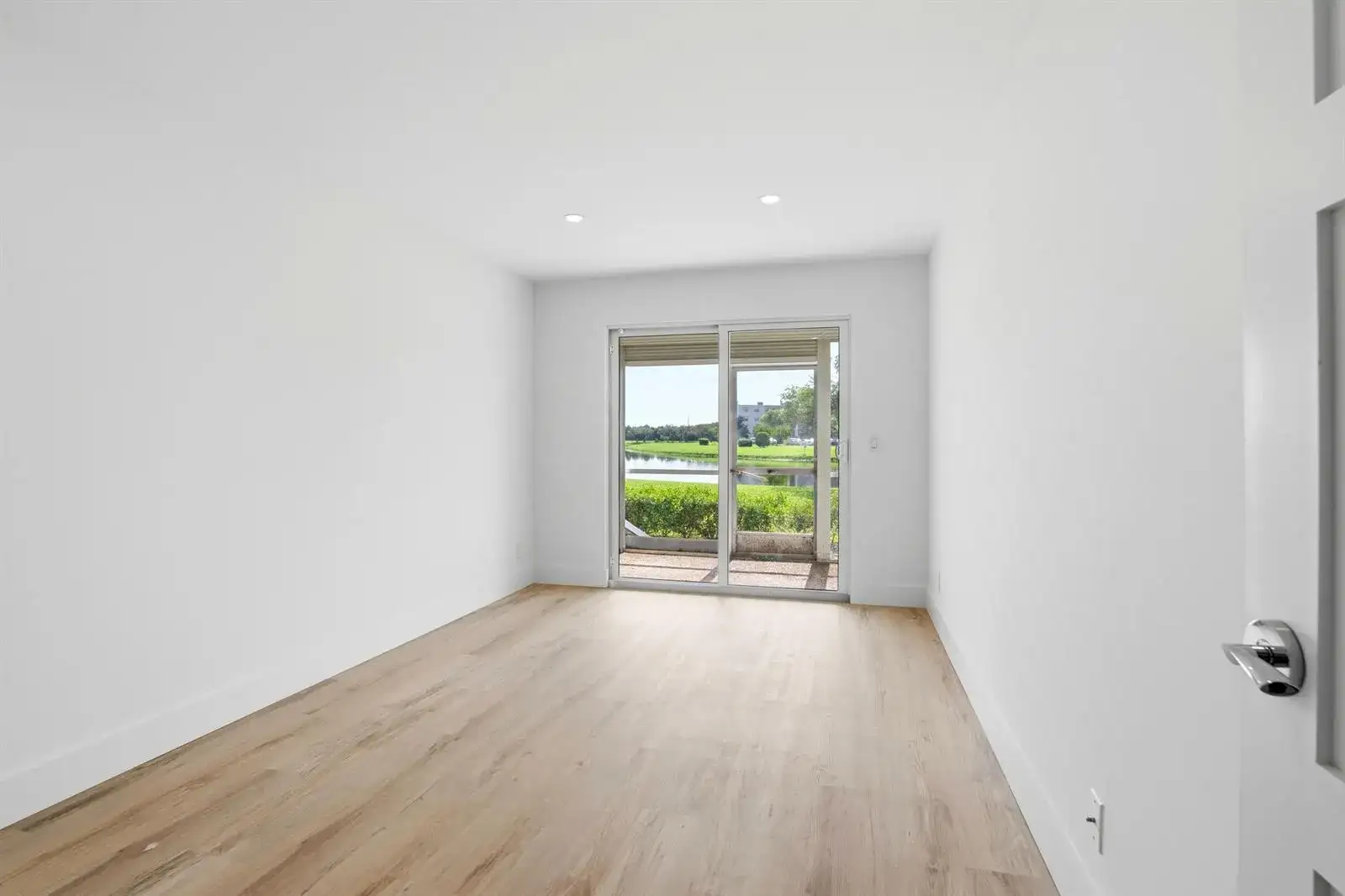 1023 Guildford # B, Boca Raton FL 33434 photo 5