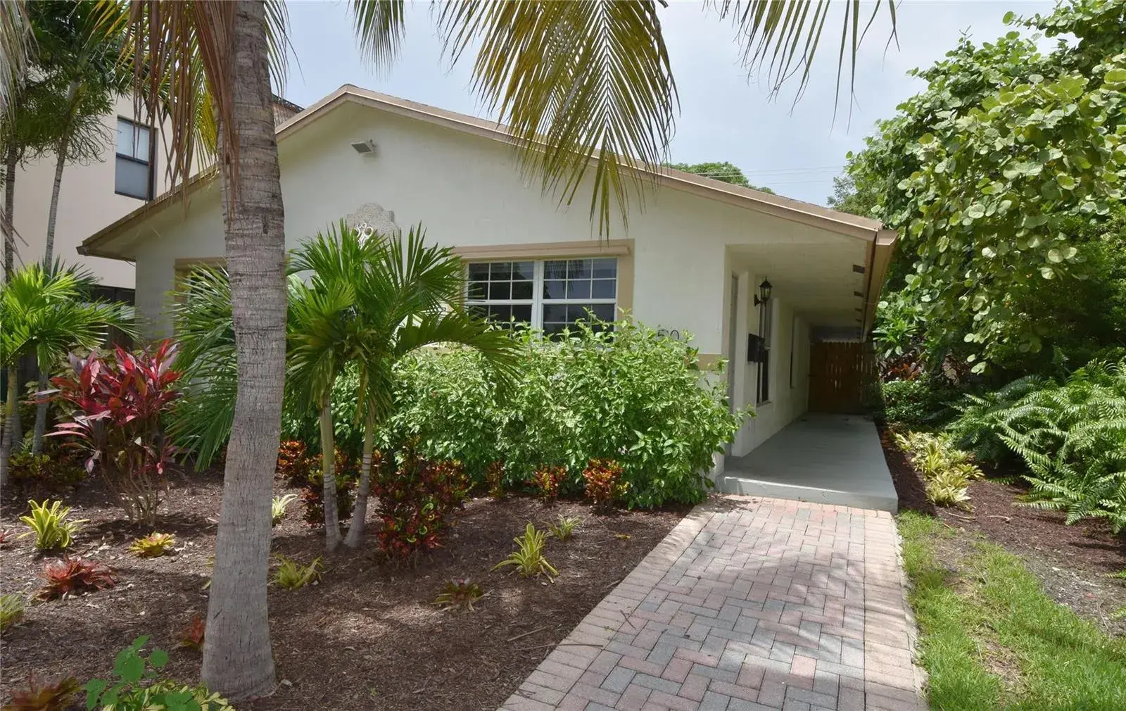 501 SW 17th Street # 2, Fort Lauderdale FL 33315