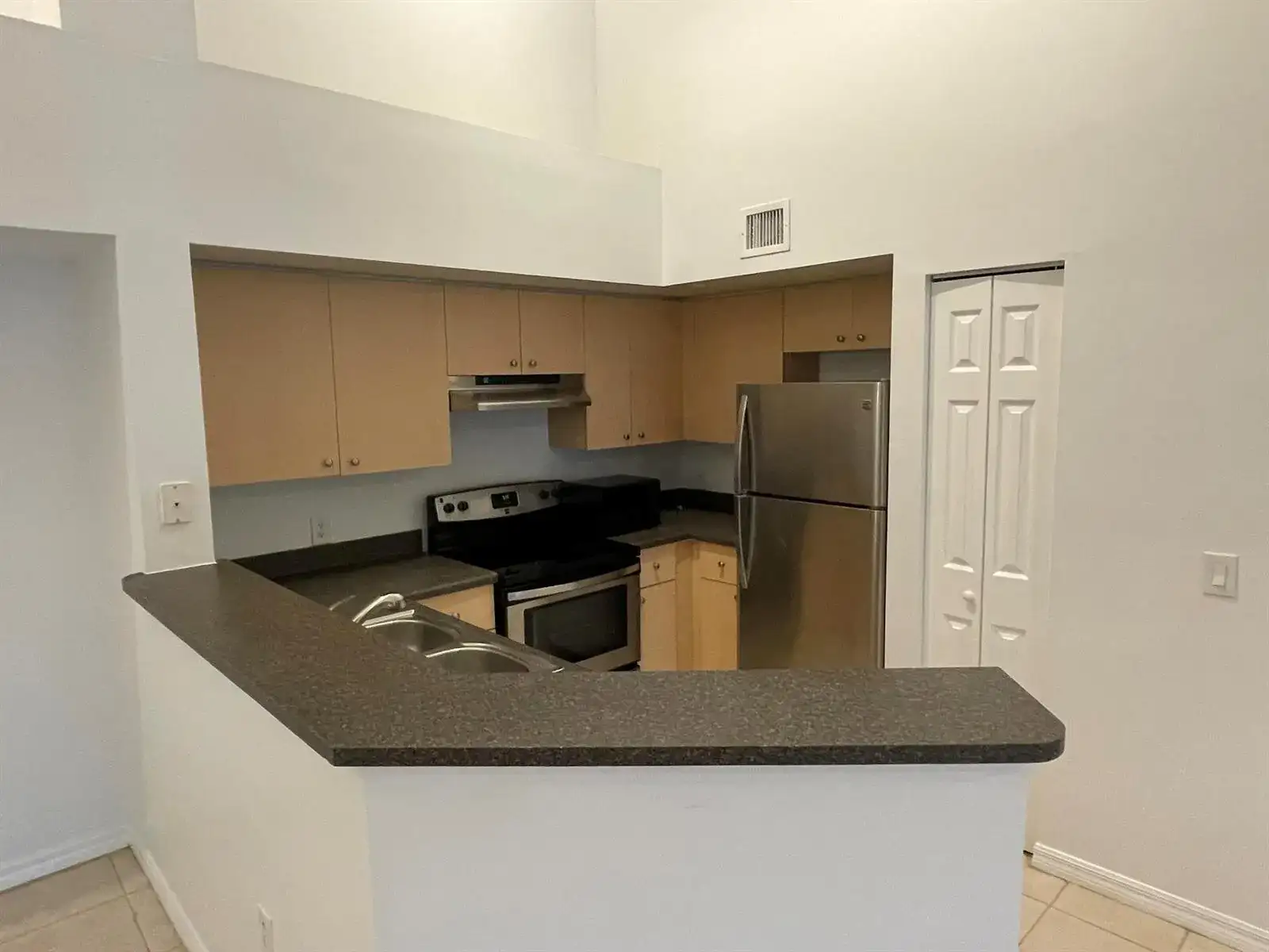 4041 San Marino Boulevard # 303, West Palm Beach FL 33409 photo 4