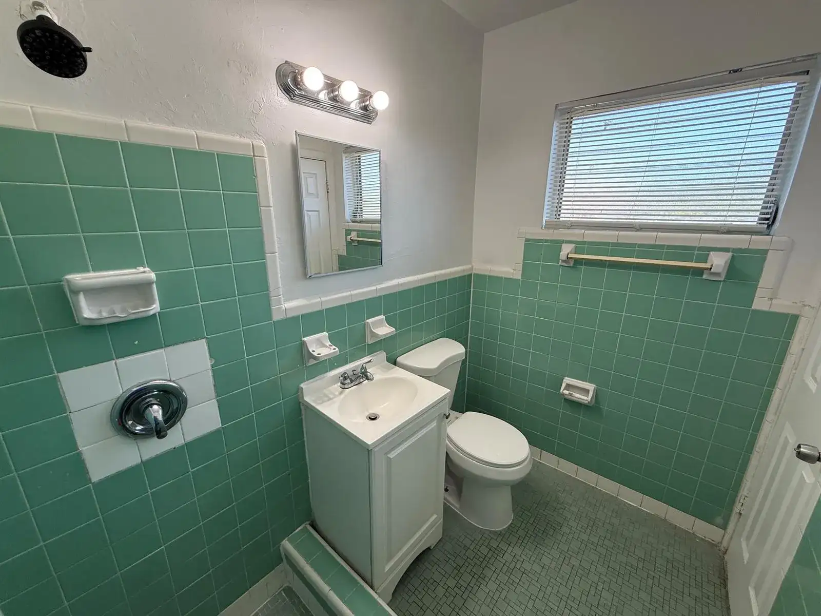 6014 Fillmore Street # 4e, Hollywood FL 33024 photo 3