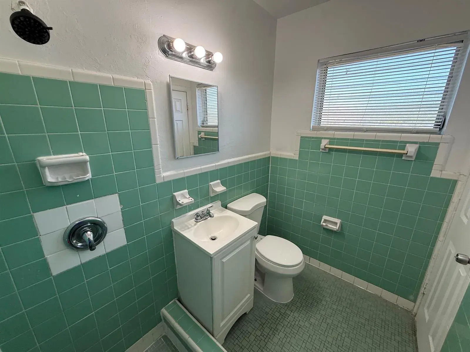 6014 Fillmore Street # 4e, Hollywood FL 33024