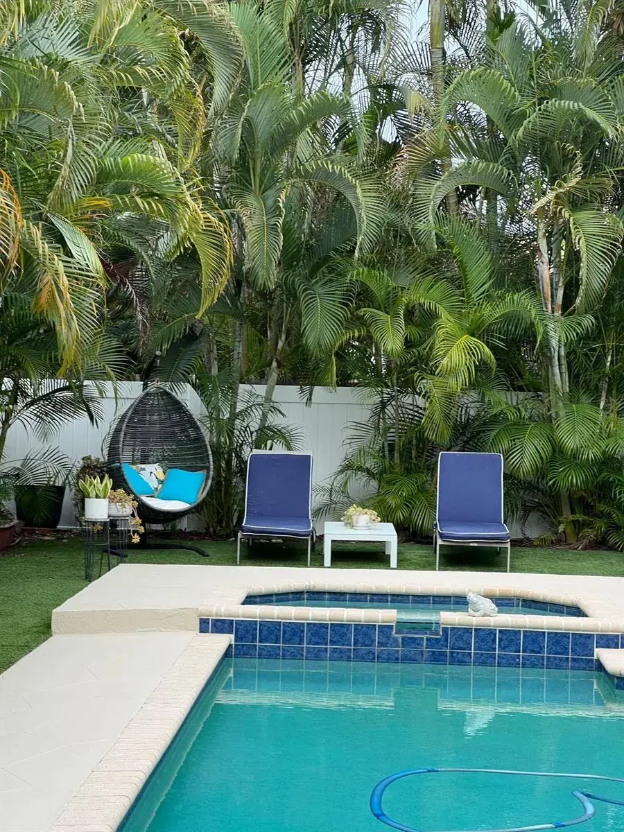 349 Seneca Lane, Boca Raton FL 33487