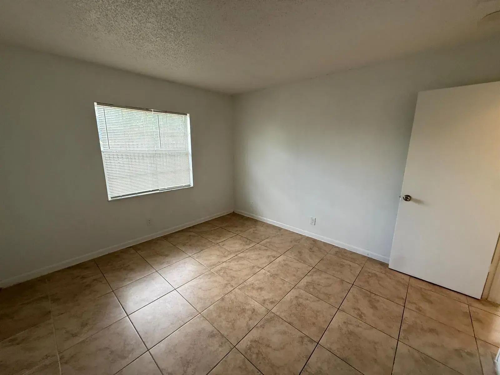 1941 NW 14th Avenue # D, Fort Lauderdale FL 33311